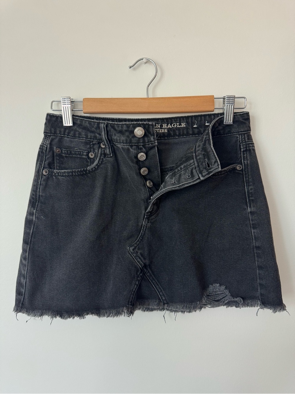 American Eagle Black Jean Skirt Raw Hem Distressed Goth Grunge Punk Indie Mini S